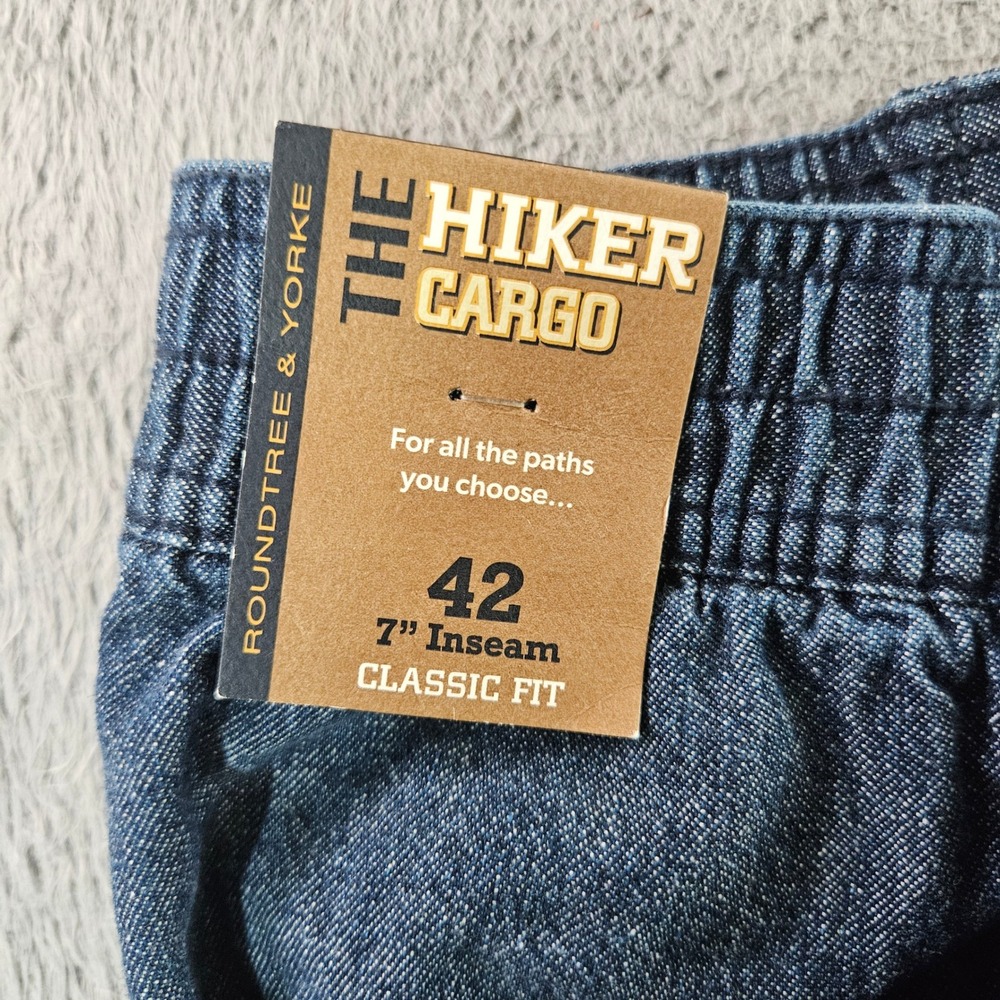 Roundtree & Yorke Mens The Hiker Cargo Shorts Blue Denim Classic Fit 42 7 Inseam